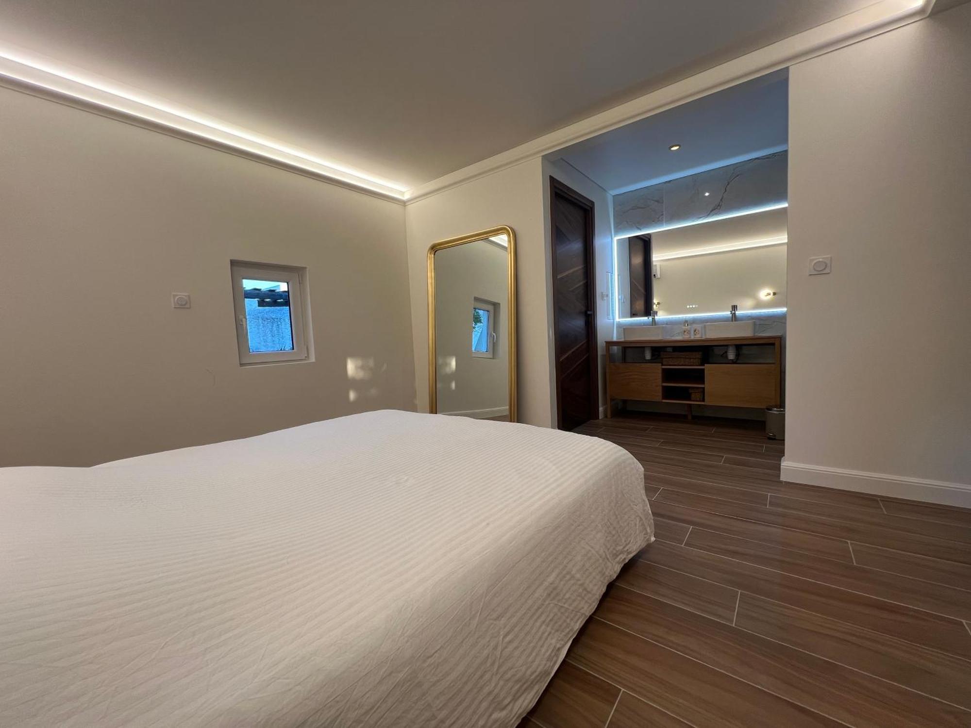 Villa 31 - Modern Suite แอกด์ ภายนอก รูปภาพ